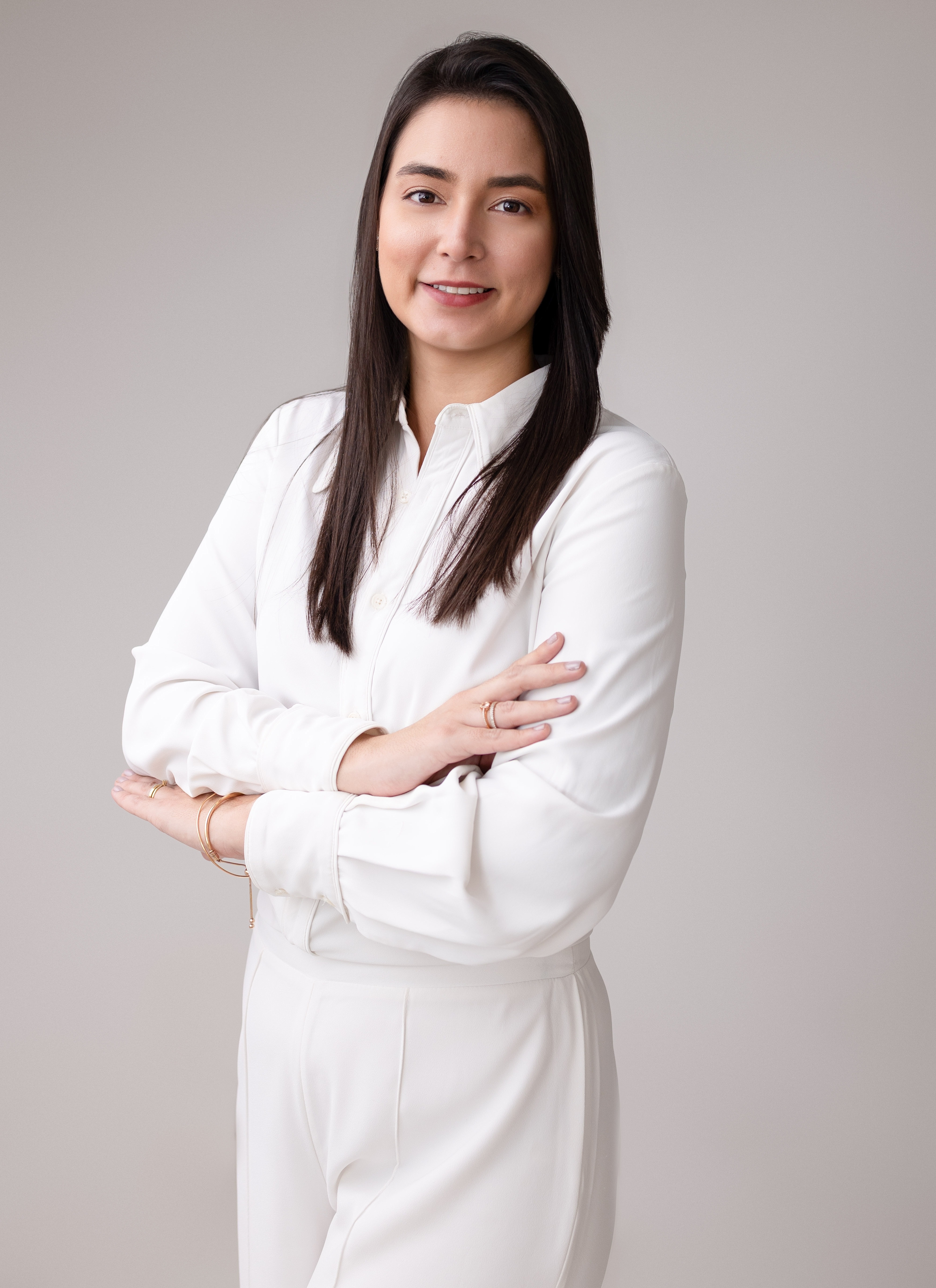 Dra. Thais Matsuda Assunção